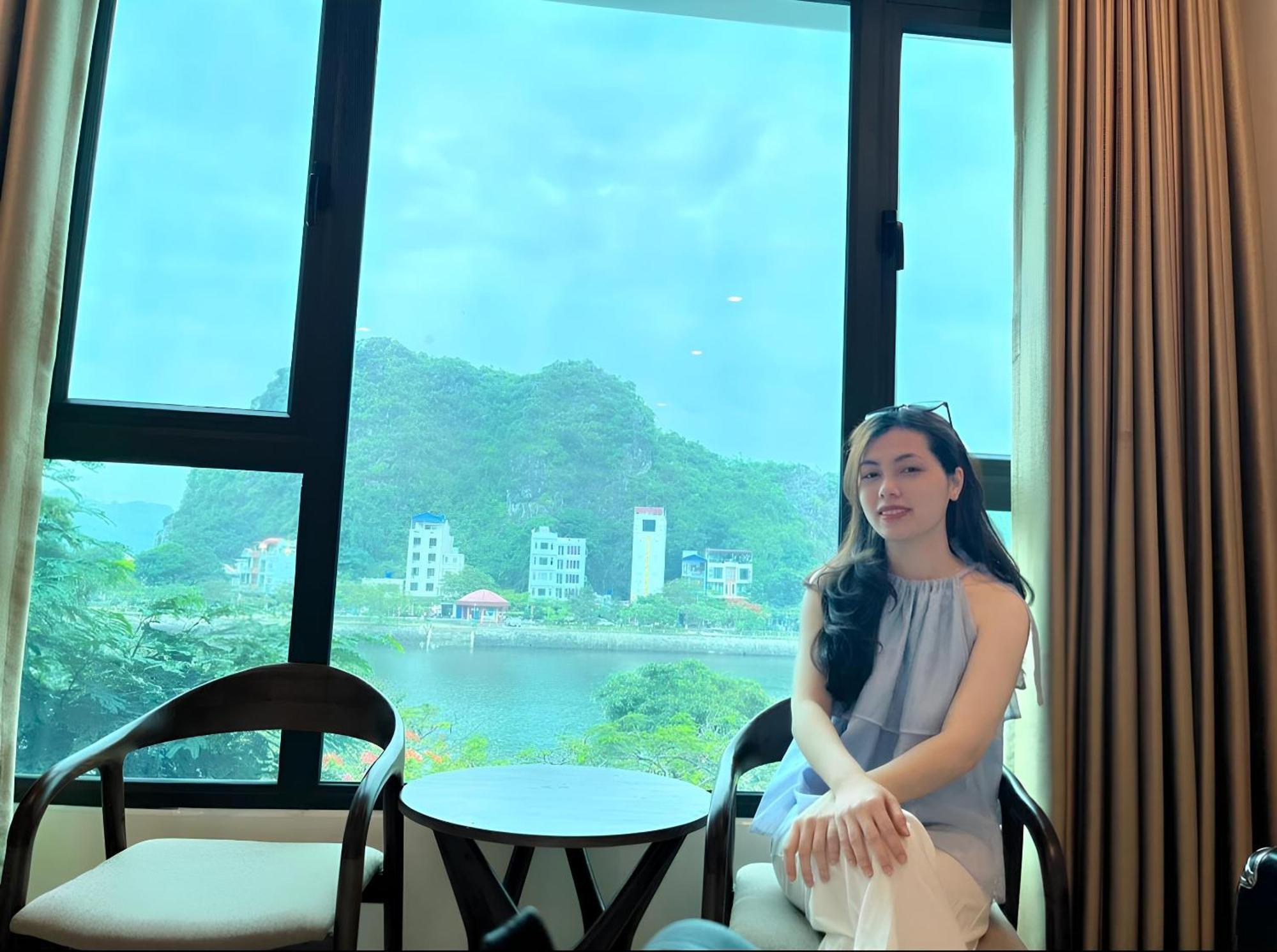 Tung Quang Hotel Dong Khe Sau Exteriör bild